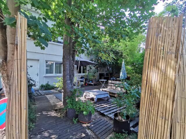 Appartement Avec Jardin Au Calme Μοντρέιγ Εξωτερικό φωτογραφία